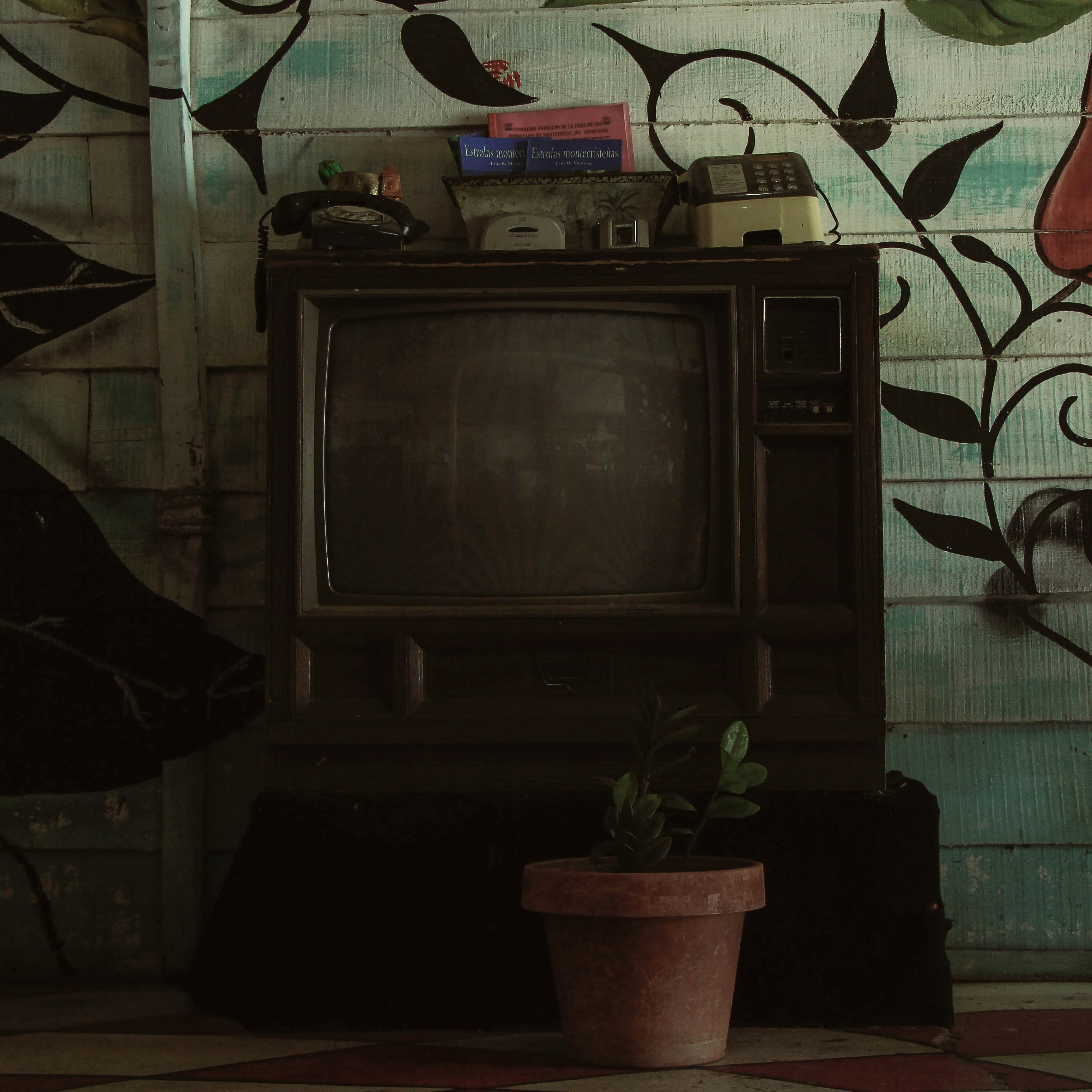 Cover image for blog post: "25 Iranian Movies That Changed My Perspective on Cinema"
